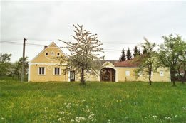 Medium farm